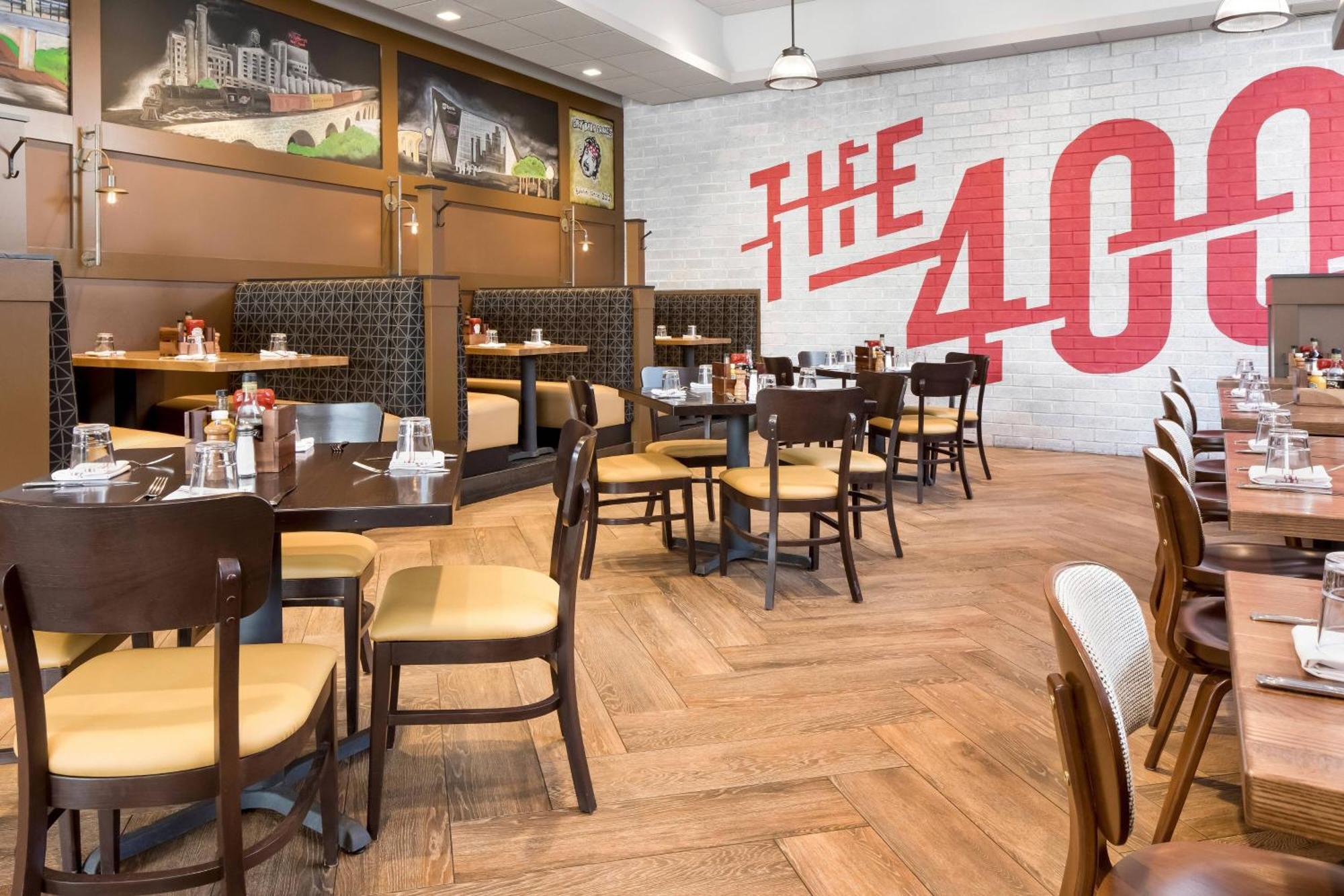 明尼阿波利斯华美达广场酒店 外观 照片